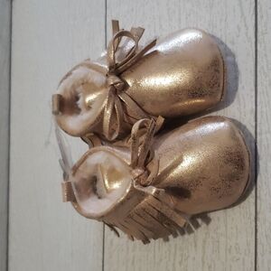 Gold rose booties with fringes baby girls shoes 3